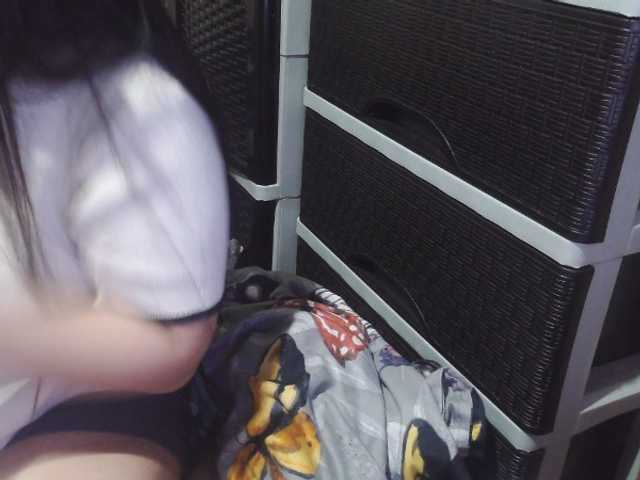 Cassiee live cam preview