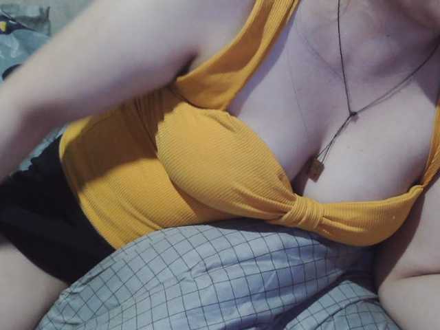 candyshane live cam on BongaCams