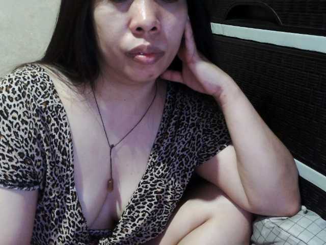 candyshane live cam on BongaCams
