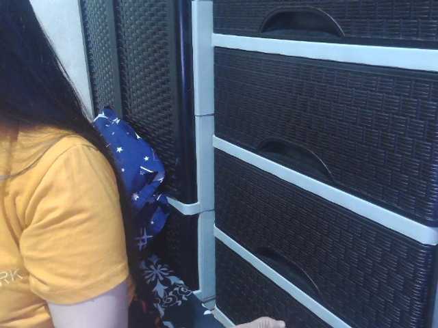 Cassiee live cam preview