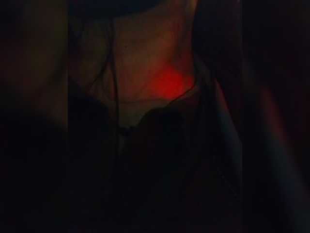 Cassiee live cam on BongaCams