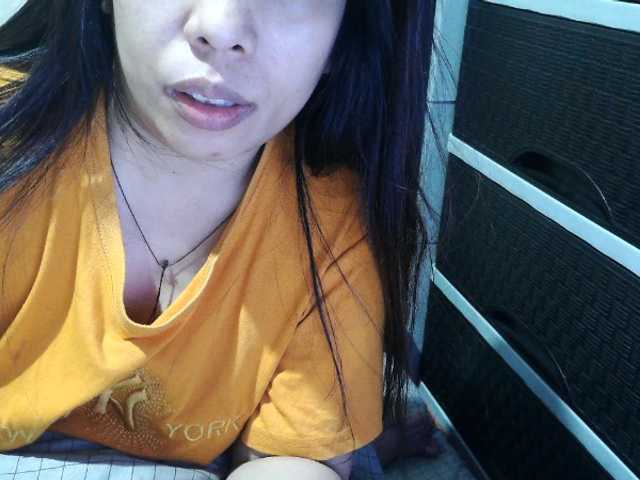 Cassiee live webcam show