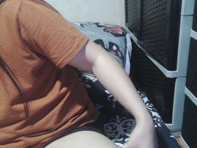 Cassiee webcam