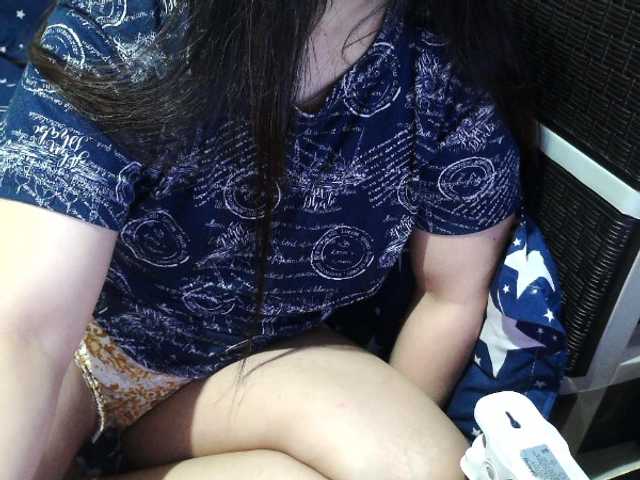 Cassiee live cam on BongaCams
