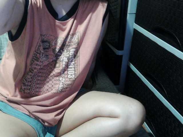 Cassiee live webcam show