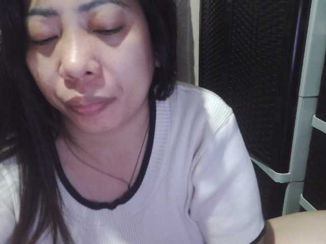 Cassiee live cam preview