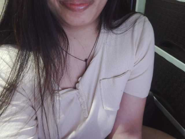 Cassiee live cam preview