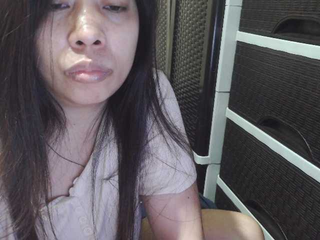 Cassiee live cam preview