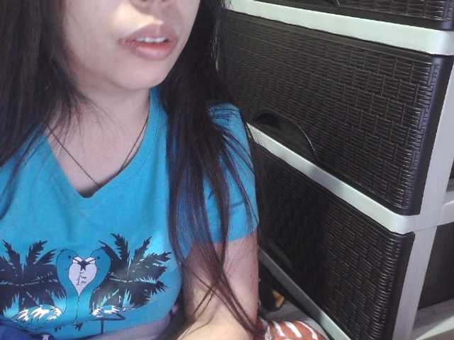 candyshane live cam on BongaCams