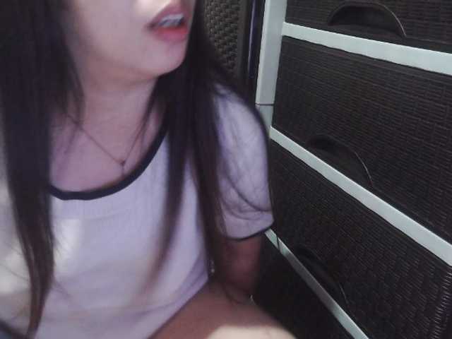 candyshane, live now on BongaCams