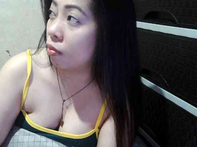 Cassiee webcam
