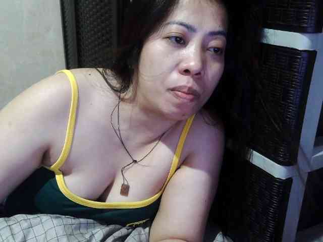 Cassiee webcam