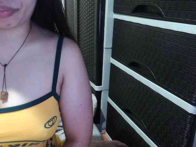 Cassiee webcam