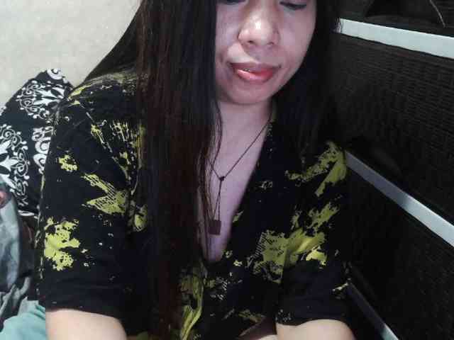 Cassiee webcam