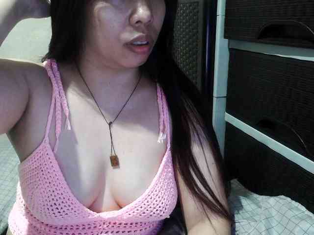 cassiee's live room