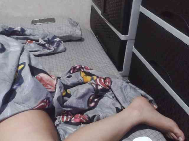 Cassiee webcam
