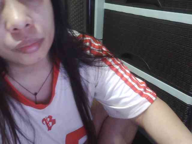 Cassiee webcam