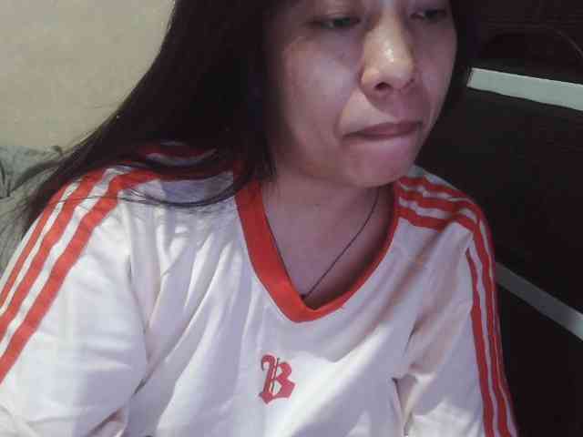Cassiee webcam