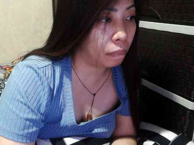 Cassiee webcam