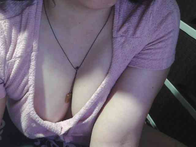 Cassiee webcam