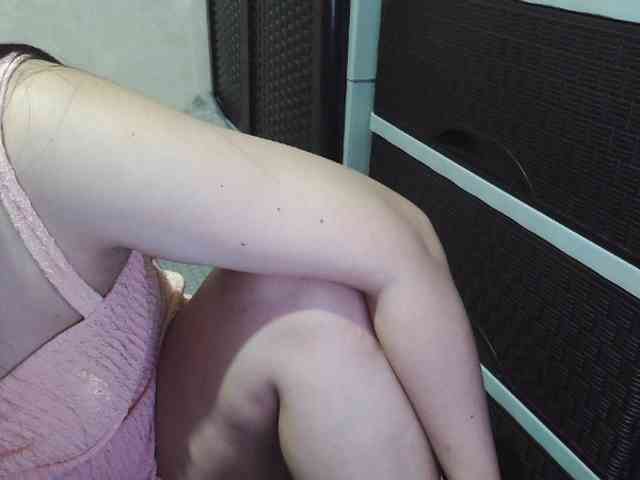 Cassiee webcam