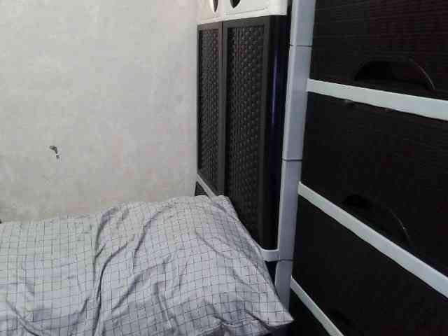 Cassiee webcam
