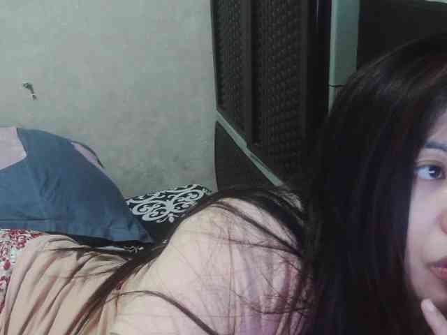 Cassiee webcam