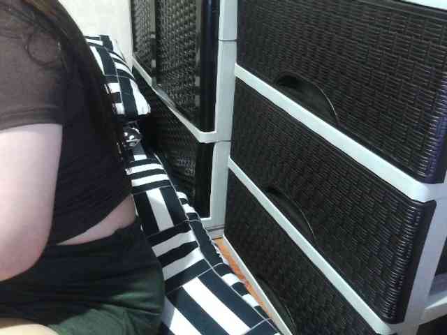 Cassiee webcam