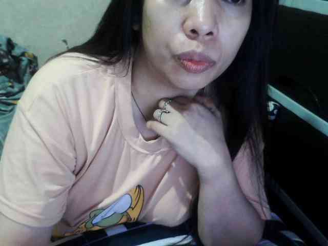 Cassiee webcam