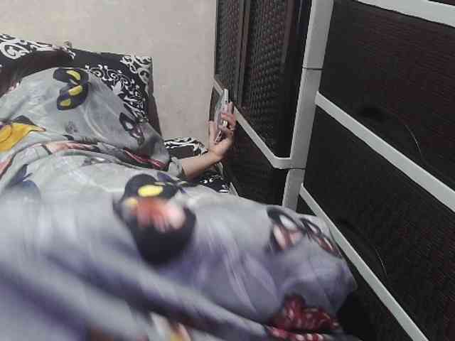 Cassiee webcam