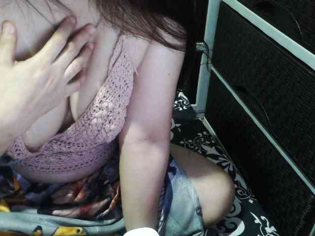 Cassiee webcam
