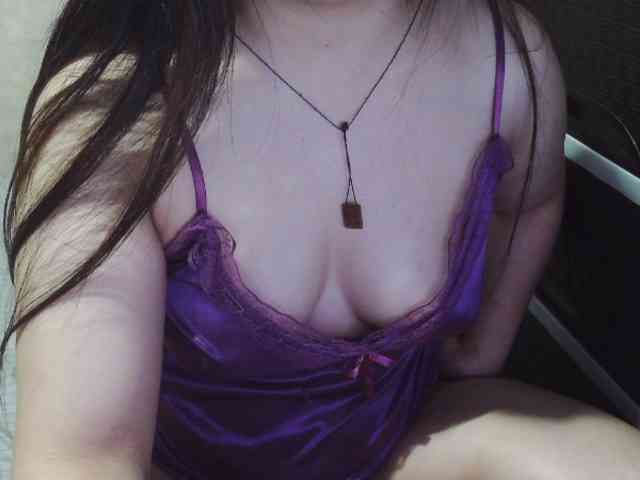 Cassiee webcam