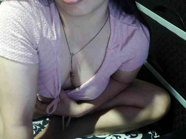 Cassiee webcam