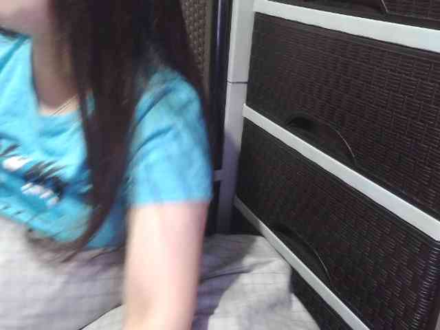 Cassiee webcam