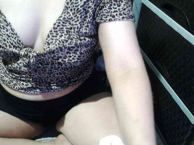 Cassiee webcam
