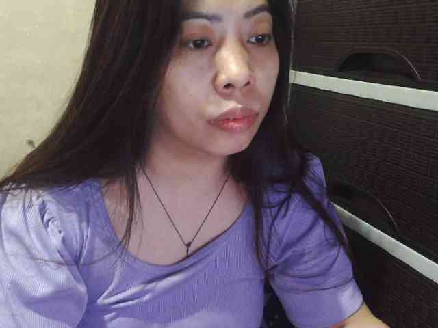 Cassiee webcam