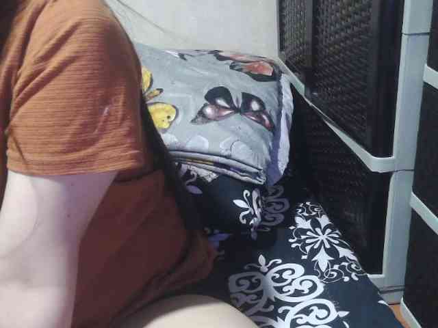Cassiee webcam