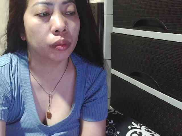 Kazzandra webcam