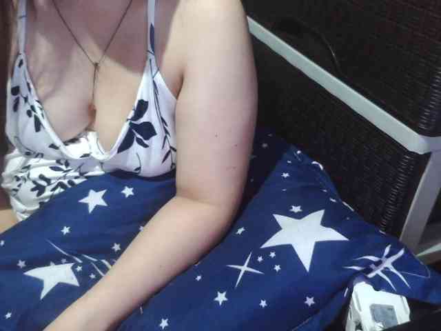 Cassiee webcam