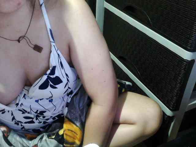 Cassiee webcam
