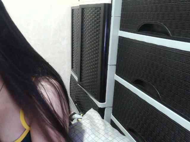 Cassiee webcam