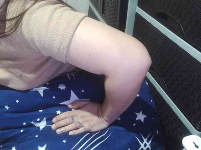 Cassiee webcam