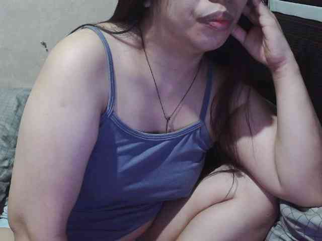 Cassiee webcam