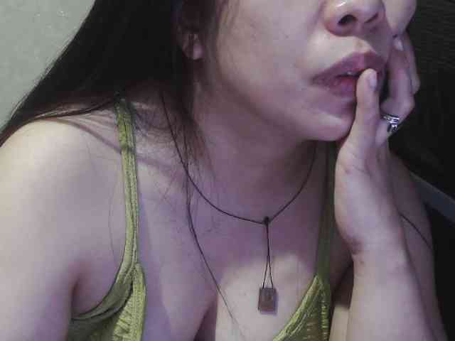 Cassiee webcam