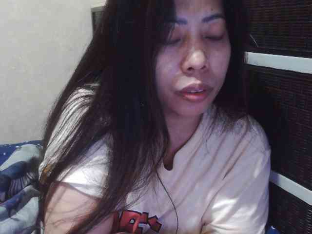 Cassiee webcam
