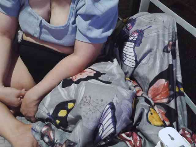 Cassiee webcam