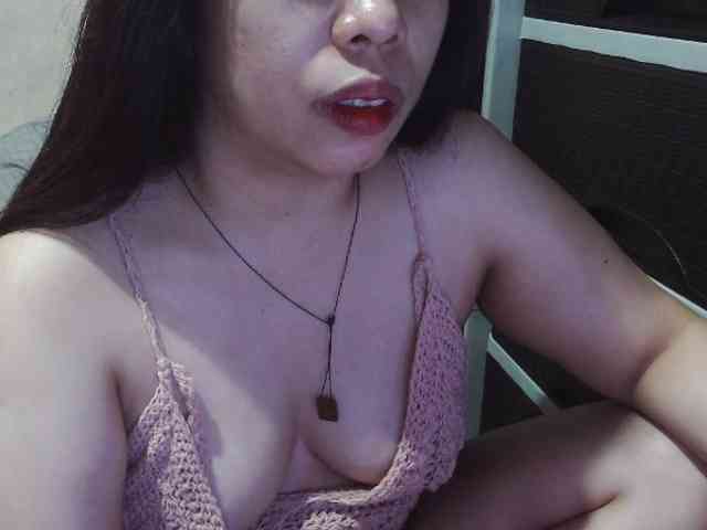 Cassiee webcam