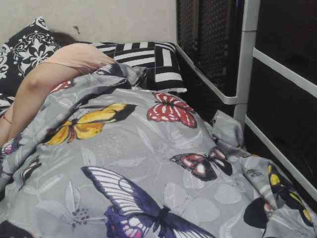 Cassiee webcam