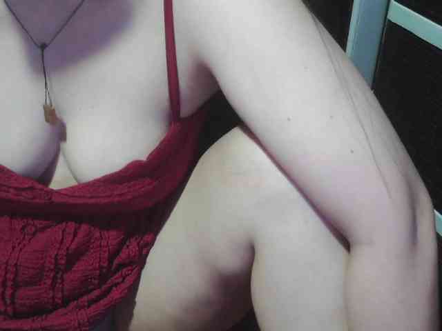 Kazzandra webcam