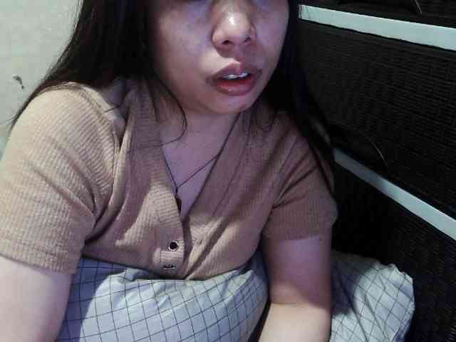 Cassiee webcam